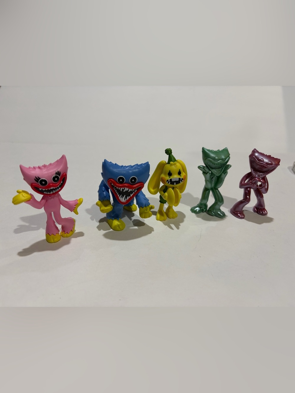 Poppy Playtime Series 1 Minifigure Lot of 5 Includes Rare Metallic Chase Variant